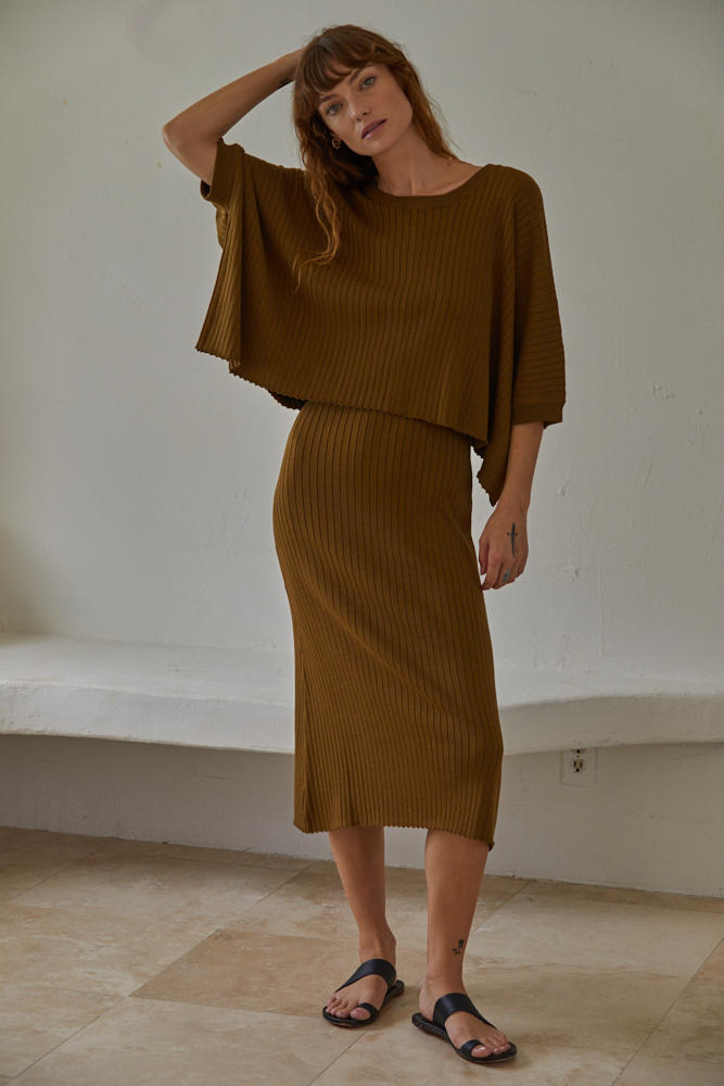 OLIVE TOP // OLIVE BROWN